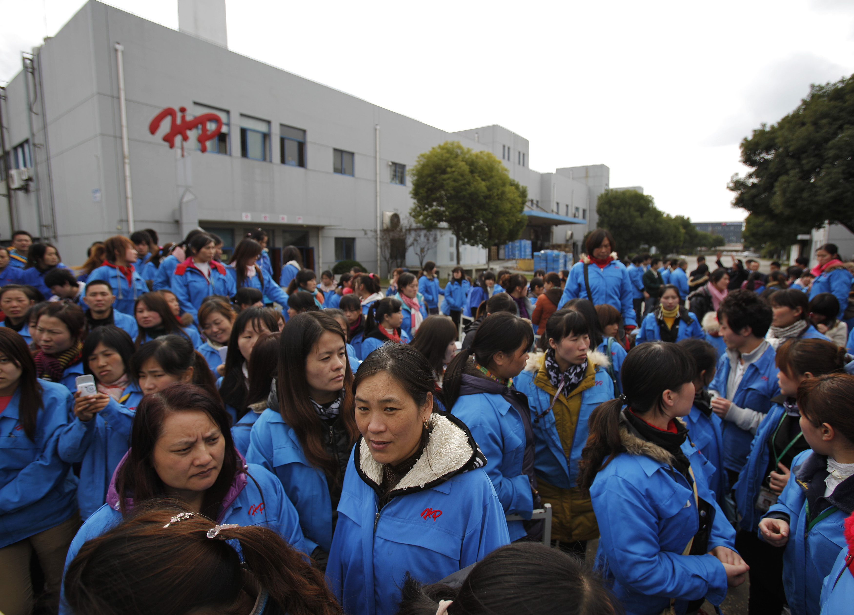 china-hints-at-reforming-labour-camp-system.jpg